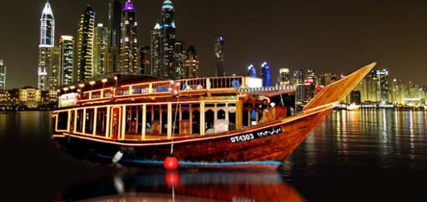 escursione con il water taxi e visita al mercato dell oro e delle spezie. Trasferimento privato al Dubai Marina.