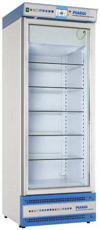 220-240/50 Peso (Kg) 88,5 armadio frigorifero ad una temperatura Modello: AF 330 TP-AV Capacità lorda (litri)