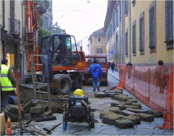 000] Interventi vari di riqualificazione piazze cittadine (Marconi, Botta, Petrarca