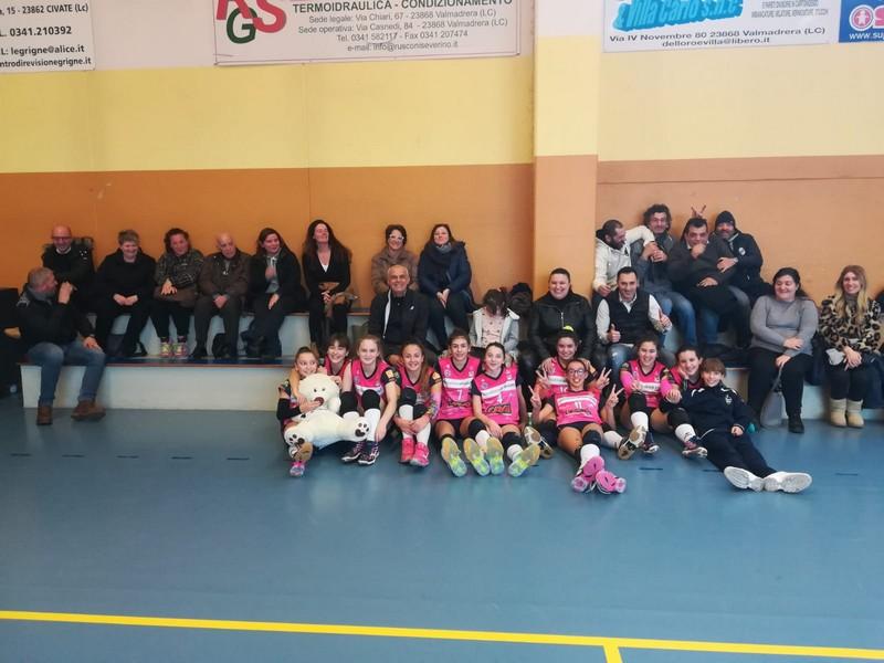 Pallavolo Olginate. In campo le giovanili, 7 vittorie e 2 sconfitte 5 Under 13 Ancora una vittoria piena per l Under 13 targata Gierre Olginate sul campo dell Emme-vi Volley.