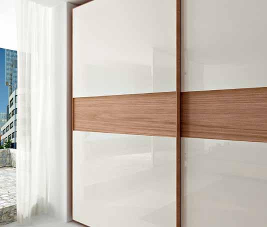 : RL0798 armadio LANCIA Wardrobe LANCIA struttura / structure: larice cherry frontale/frontal door: larice cherry/ laccato : RL0765