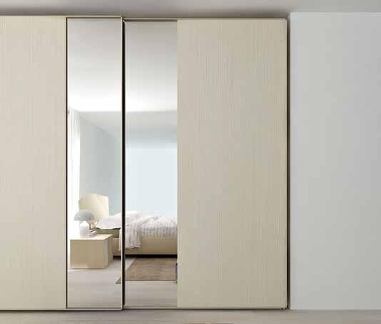 : RL0599 Telaio Asia Asia door frame Varco Armadiatura storica totalmente rinnovata dalle nuove finiture dove lo specchio è sempre