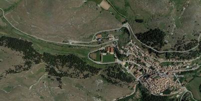 REGIONE PROVINCIA COMUNE INDIRIZZO GEOLOCALIZZAZIONE ABRUZZO L'AQUILA CASTEL DEL MONTE STRADA STATALE 17 BIS snc 42 22'2.78"N 13 43'12.