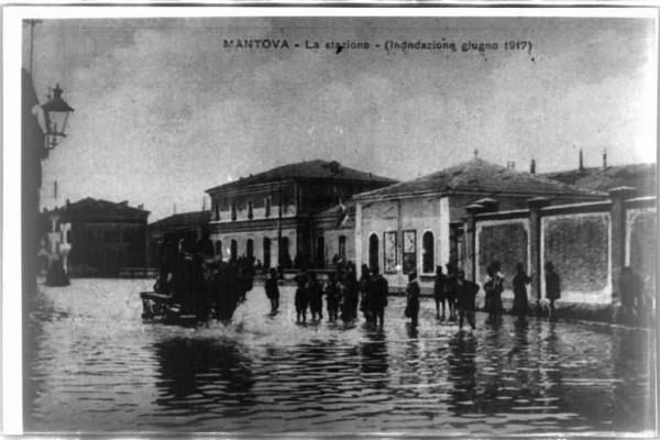 Mantova - Stazione ferroviaria - Alluvione Anonimo Link risorsa: http://www.lombardiabeniculturali.