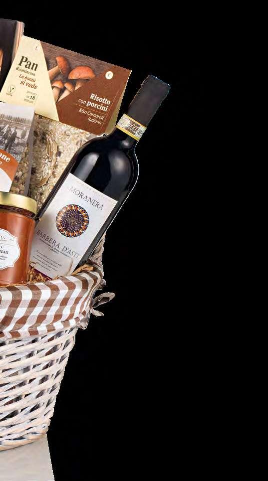 g 200 Scatola Biscotti alla Nocciola Piemonte IGP La Sassellese, g 90 Ballotin Praline di Cioccolato con ripieno di crema al Barolo Chinato Baratti & Milano, g 85 PREGIATO COMPLEMENTO D ARREDO CESTA