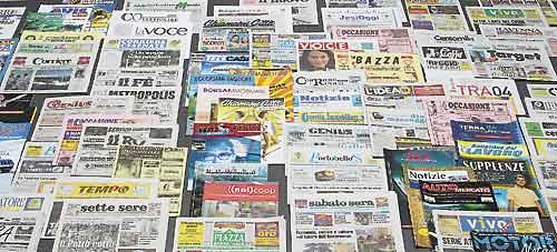 Un giornale, tanti giornali Calcolando solo i più importanti, in Italia vengono pubblicati circa 200 quotidiani, tutti diversi, tutti con una storia, un proprio pubblico e un proprio inconfondibile