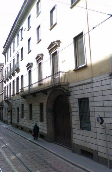 Casa Via Meravigli 4 Milano (MI) Link risorsa: http://www.lombardiabeniculturali.