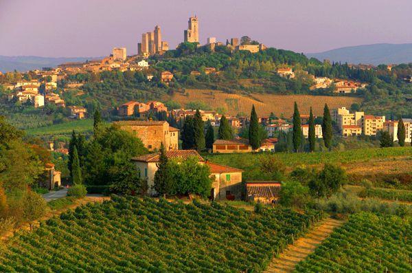 Viene citata da Dante Alighieri Boccaccio, Cecco Angiolieri e Buonarroti.