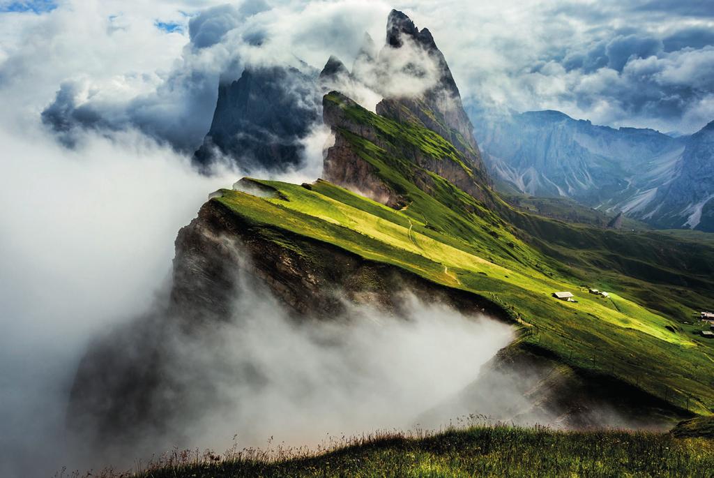 Siamo l energia dell Alto Adige Alperia è un provider di servizi energetici che contribuisce attivamente a disegnare il futuro energetico dell Alto Adige.