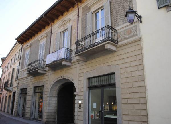 Casa Semenza Treviglio (BG) Link risorsa: http://www.lombardiabeniculturali.