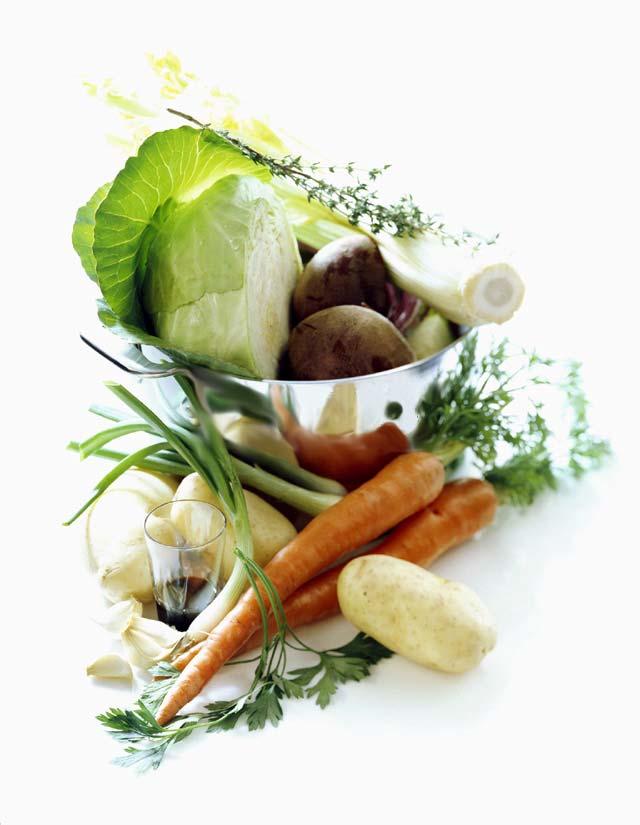 Alimentazione Il cibo come medicina quotidiana. Le sostanze antiossidanti in natura sono oltre 5000 e potenziano il sistema immunitario con cinque modalità: 1.