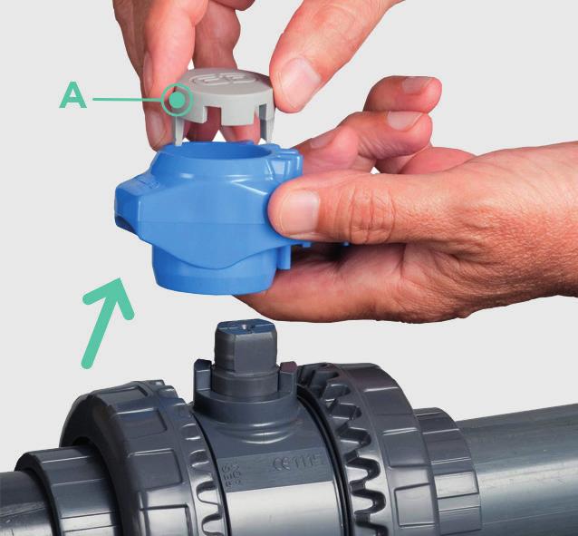 PERSONALIZZAZIONE Fig. 1 Fig. 2 La valvola VEE DN 10 50 Easyfit è dotata del sistema di etichettatura Labelling System.