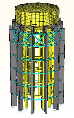 Il nuovo telaio di pilastri è collegato radialmente da una serie di travi, realizzate in acciaio di sezione tubolare 400x250x6 mm, disposte ogni 5 m.