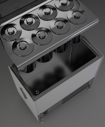 The plastic carapina pan can be inserted into the dedicated stainless steel