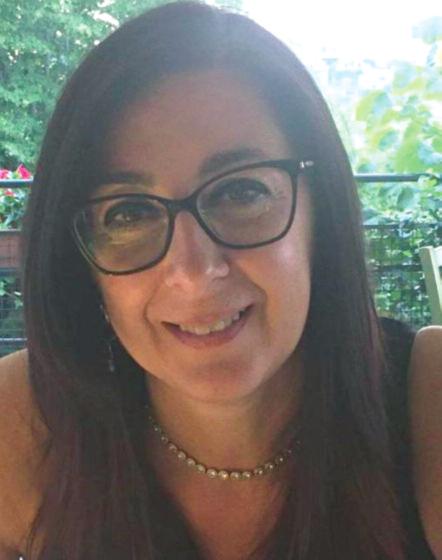 Enrica Maiocchi è caposala sul territorio ed è la coordinatrice del gruppo di infermieri della Cooperativa pavese Con voi, che ha fondato nel 2013.