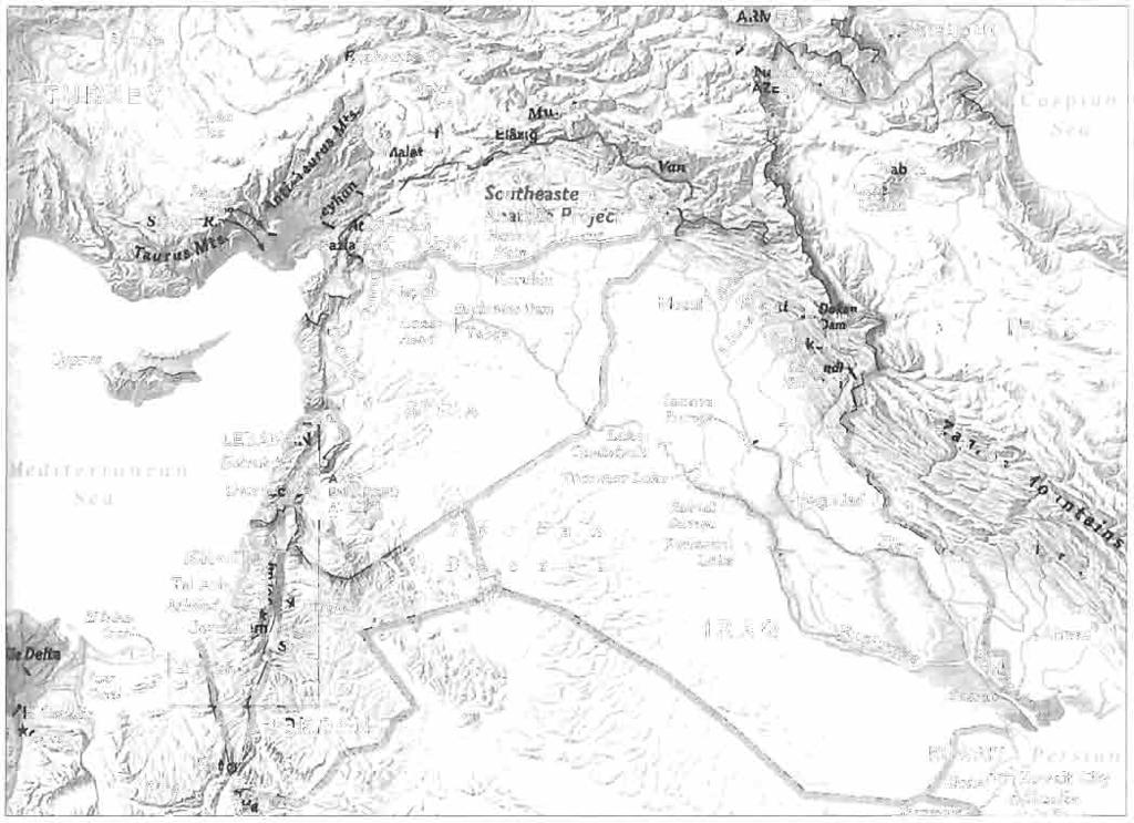 L'ACQUA - Aspeffl generali a nord-est di Aleppo e quindi formare il grande Lago Assad, la cui diga fu realizzata negli anni '70 con aiuti sovietici ; poi, con un percorso di circa 1000 km, attraversa