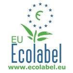 Ecolabel UE è stato istituito nel 1992 e oggi è disciplinato dal Regolamento (CE) n. 66/2010, che prevede la certificazione da parte di un ente indipendente. Per approfondimenti www.ecolabel.