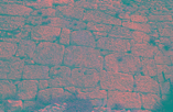 Il cosiddetto muro greco: particolare. Iscrizione funeraria in lingua greca. Capri, Soprintendenza Archeologica. Frammento di testa votiva di terracotta (II-I a.c.). Museo Ignazio Cerio.