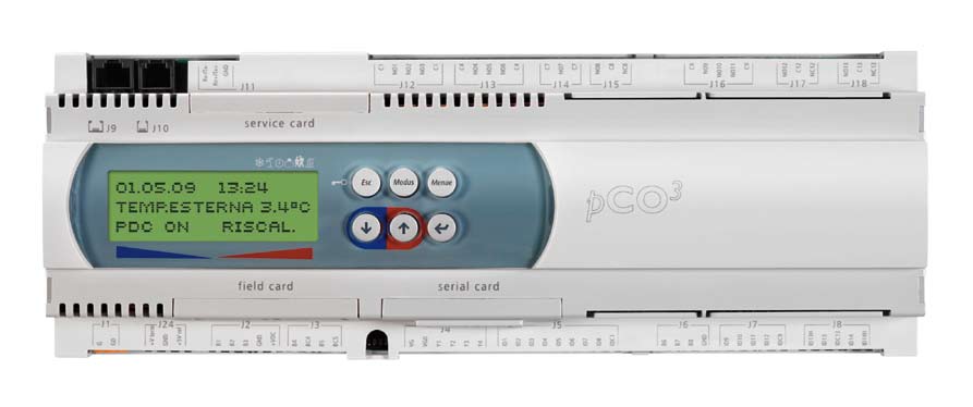 l'installazione interna. Per lo sfruttamento del terreno come sorgente di calore sono disponibili pacchetti e distributori di acqua glicolica fatti su misura per ogni pompa di calore.