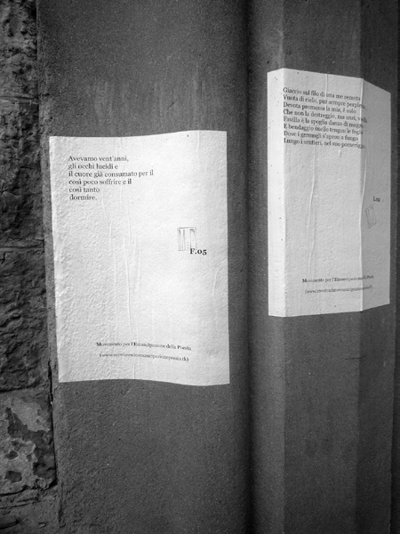 52 53 Muri Movimento per l Emancipazione della Poesia, Firenze Ad oggi la poesia non possiede, nella volgare società contemporanea, il ruolo che dovrebbe, per ragioni culturali e storiche, spettarle.