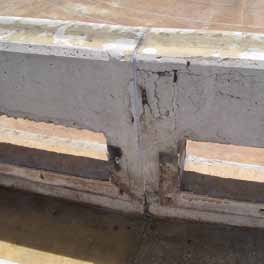 I danni da corrosione microbiologicamente indotta degradano celermente il calcestruzzo e tale danno si propaga velocemente sino ad intaccare le armature