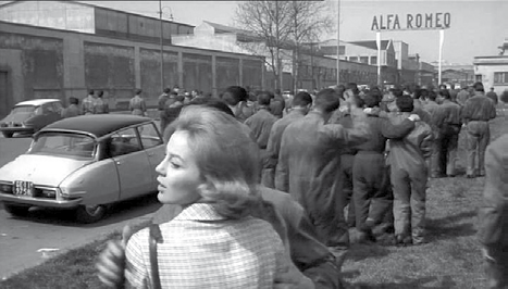 Fotografia di Mario Spada di Igor Staglianò Inviato speciale della Rai È una scudisciata in pieno boom economico, quella che apre il film Le mani sulla città di Francesco Rosi, scritto con Enzo