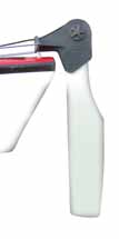 Pedaliera USA: adjustable plastic footrest Yaky: pedaliera regolabile con corsia in alluminio. Yaky: aluminum adjustable footrest.