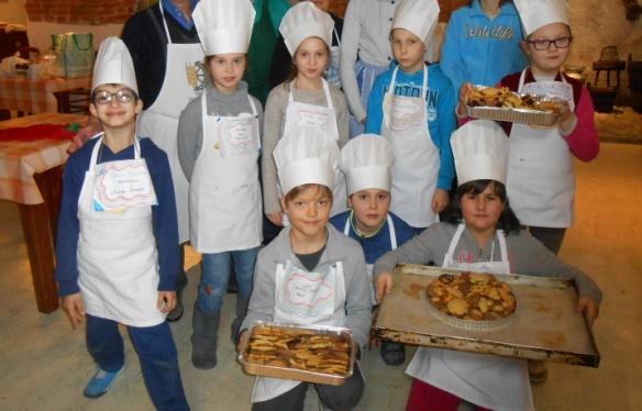 "pasticcieri" e producono il PANE ed i BISCOTTI; gli alunni di 5a,