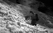 52 53 Soccorso Alpino Intervento con cane su valanga l alto, individuavano l anfiteatro immacolato di neve fresca.