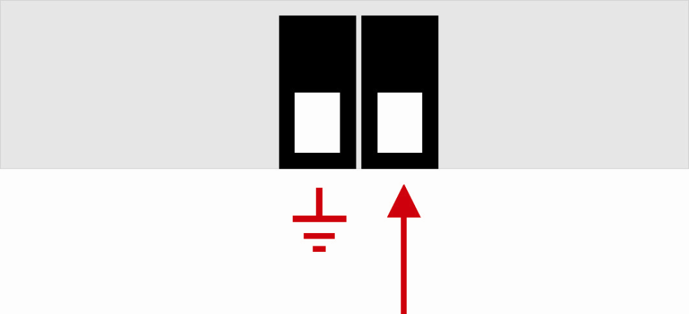 Ingressi La configurazione degli 8 ingressi è divisa in blocchi da 4 ingressi ciascuno.
