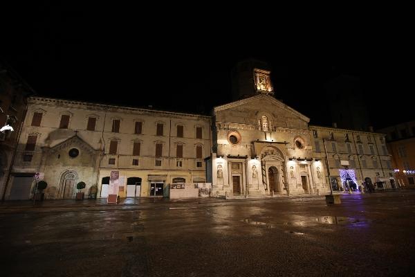 2012 Promozione presso le Camere di Commercio dei servizi ICT avanzati resi disponibili