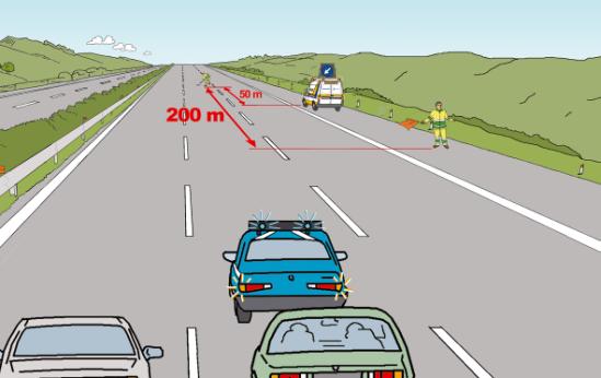 LINEE GUIDA PER LA SICUREZZA DELL OPERATORE SU STRADA Rev. 6 Giugno 2014 eventualmente superati dal mezzo stesso, eseguirà il lavoro per cui era necessario il rallentamento del traffico.