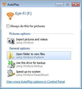 Installazione dell'applicazione Eye-Fi Center Prima di iniziare l'installazione del software, verificare di disporre di una connessione attiva a Internet.