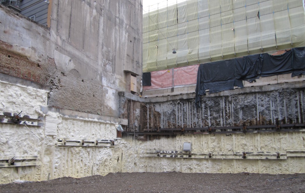 Gennaio 2012 - Progetto delle opere di sostegno degli scavi nel cantiere di Milano via Uberti. Committente Impresa Naturani Giorgio Srl, Importo lavori 250.000.