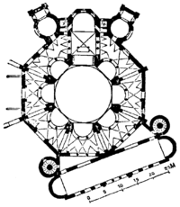 7.1.1 Basilica di San Vitale Derivata dalla chiesa dei Santi Sergio e Bacco di Costantinopoli, questa basilica, iniziata nel 525 e consacrata nel 547, fu il modello per l architettura imperiale del