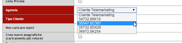 2.2 CARICAMENTO FILE EXCEL In questa sezione possiamo caricare una lista di Clienti esterna memorizzata su un file Excel. Entriamo in Campagne Liste Clienti.