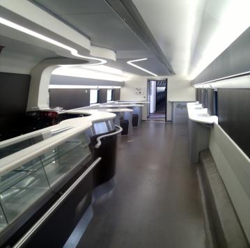 Il nuovo Bistrò Frecciarossa Avvio del restyling delle carrozze ristoranti dei Frecciarossa Il primo prototipo è già in circolazione. Entro il 2013 completamento.
