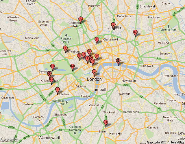 Londra Vie, Piazze e Quartieri Legenda dei punti riportati sulla mappa A Camden Town Camden Town è il popolare quartiere londinese in cui i più si recano per i suoi enormi mercati all aperto famosi