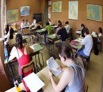 scolastici ovvero durante le vacanze estive, il sabato e la domenica, le festività natalizie e pasquali L 