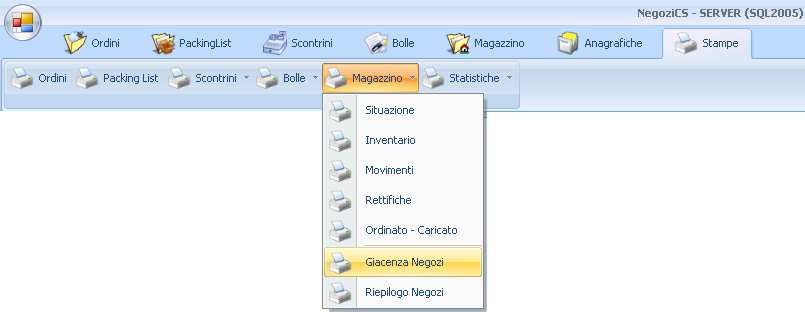 STAMPA GIACENZA NEGOZI La voce Giacenza Negozi della sezione Stampe/Magazzino permette di comparare la giacenza in capi degli articoli presenti nei negozi selezionati, fino ad un massimo di 10 negozi.