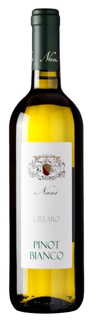 PINOT BIANCO Uva sapientemente coltivata in collina dove il vitigno riesce a dare il meglio, forniscono la materia prima per ottenere un vino dal colore giallo paglierino con riflessi dorati, dal