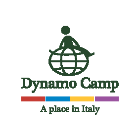 DYNAMO CAMP Vai a Dynamo e ti dimentichi la parola difficile (una ragazza) Dynamo Camp significa famiglia, e famiglia significa che nessuno rimane solo o viene abbandonato (un bambino) Dynamo è un