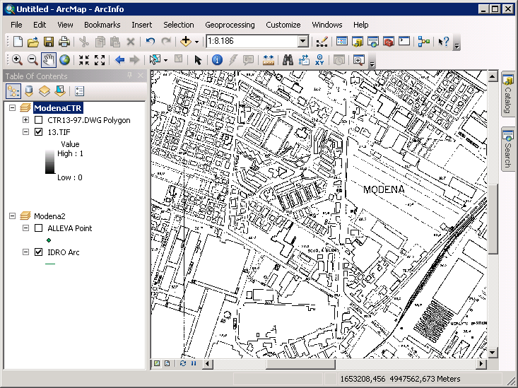 il sistema ArcGIS - ArcMap frame attivo layer attivi Possiamo avere più frame, per ognuno dei quali possono essere definite le proprietà in modo diverso (estensione,