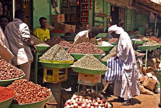 6 Suk di Omdurman Mercato delle spezie: montagne
