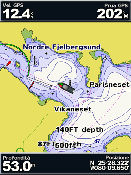 Uso delle mappe Uso di Mariner s Eye 3D La scheda SD BlueChart g2 Vision contiene Mariner s Eye 3D, che fornisce una vista tridimensionale dettagliata dall alto e da dietro dell imbarcazione (a