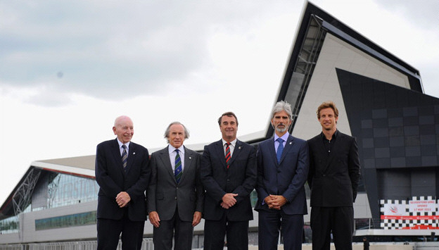 Jenson Button era presente a Silverstone mercoledì scorso in compagnia di altri grandi nomi che hanno scritto la storia del Motorsport britannico.