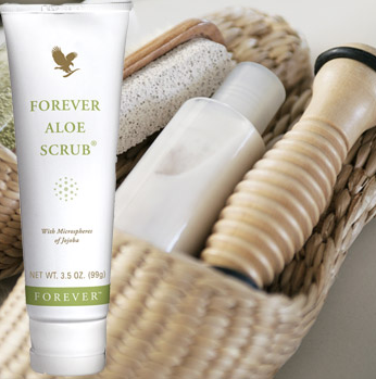 Aloe Scrub Esfoliante naturale per viso e corpo Prepara la pelle per una perfetta idratazione Contiene delle microsfere di olio di jojoba che