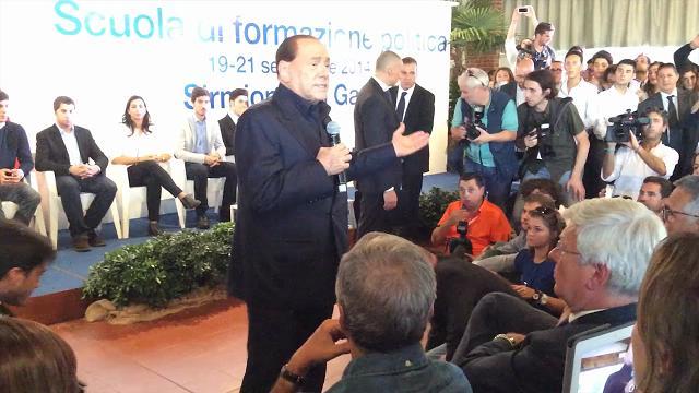 SPECIALE RIENTRO NELLA SCENA POLITICA DI SILVIO BERLUSCONI Il Presidente di Forza Italia alla scuola di formazione