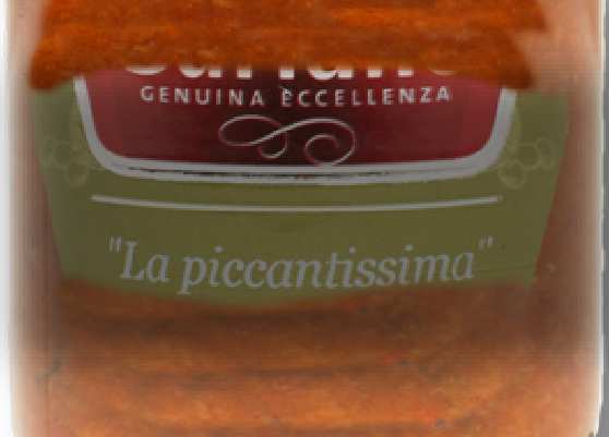 CREMA DI PEPERONCINI Peperoncini Calabresi (lungo a sigare!a) 92%, olio extravergine di oliva, sale. Senza conservan" e coloran".