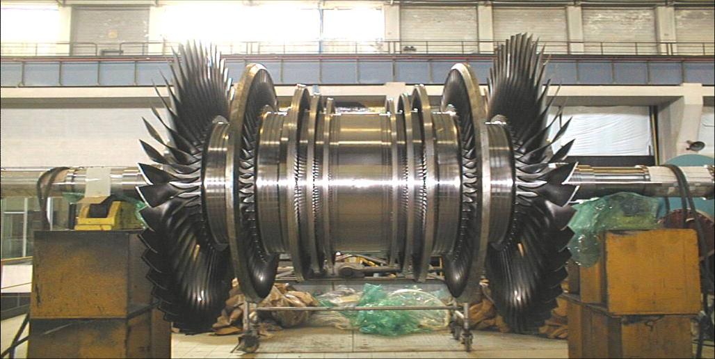 TURBINA A VAPORE Le turbine a vapore trasformano l energia contenuta nel vapore in energia meccanica.